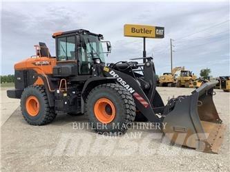 Doosan DL320-7 Incarcator pe pneuri