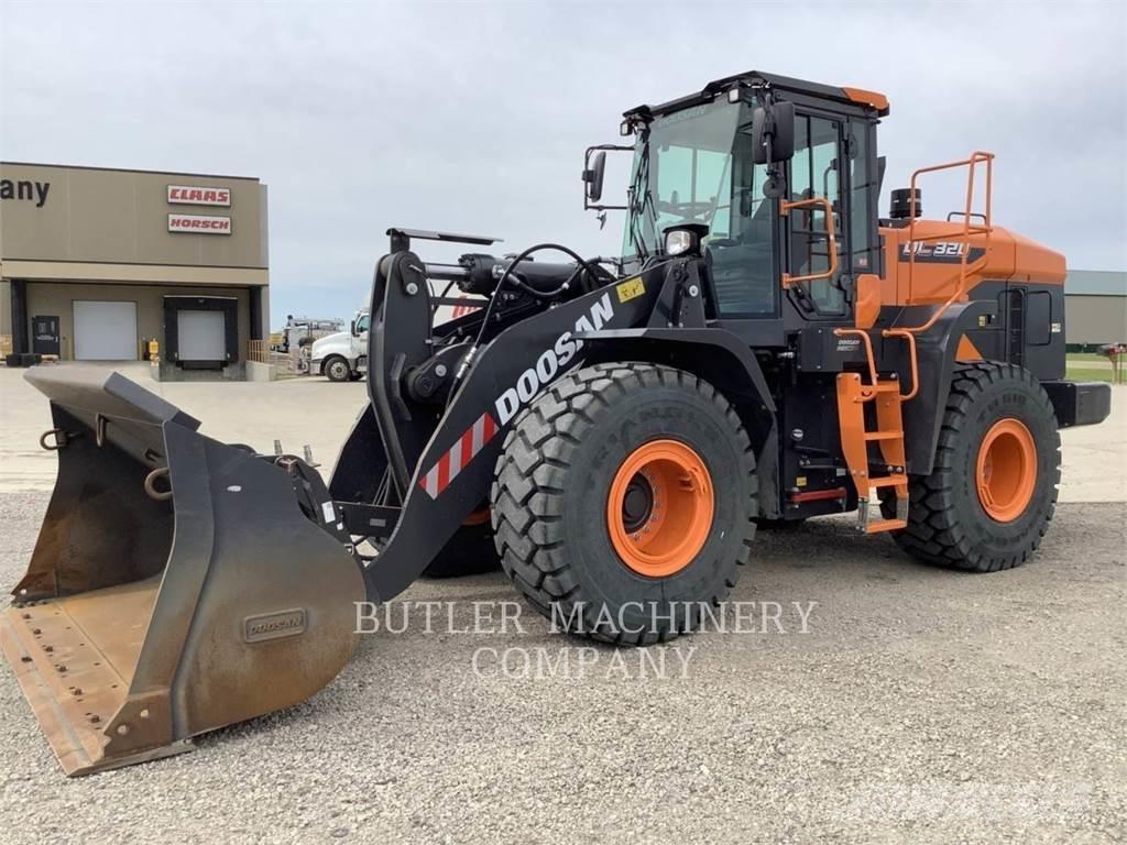 Doosan DL320-7 Incarcator pe pneuri