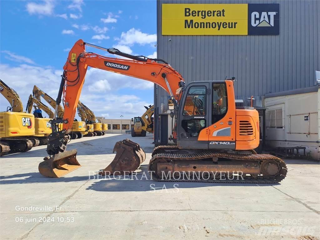 Doosan DX140LCR Excavatoare pe șenile

