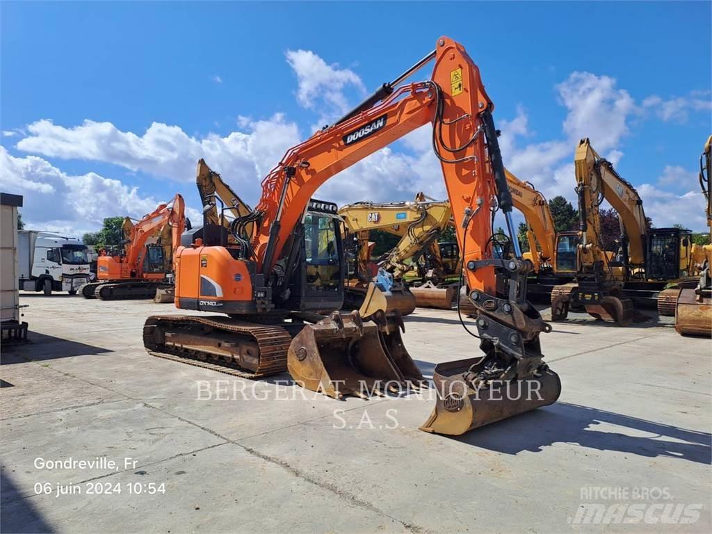 Doosan DX140LCR Excavatoare pe șenile
