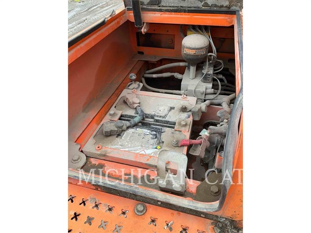 Doosan DX190W Excavatoare cu roti