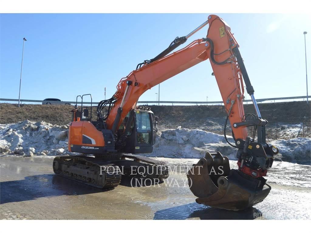 Doosan DX235 Excavatoare pe șenile
