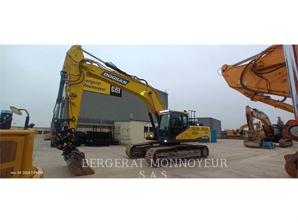 Doosan DX300 Excavatoare pe șenile
