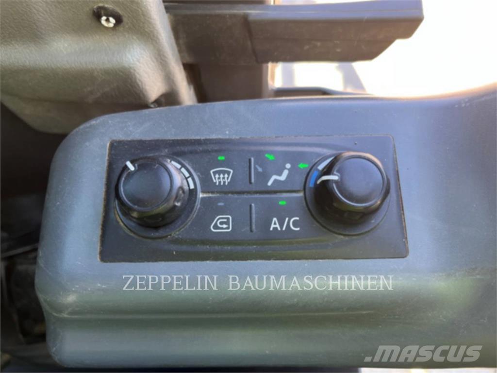 Doosan DX63-3 Excavatoare pe șenile
