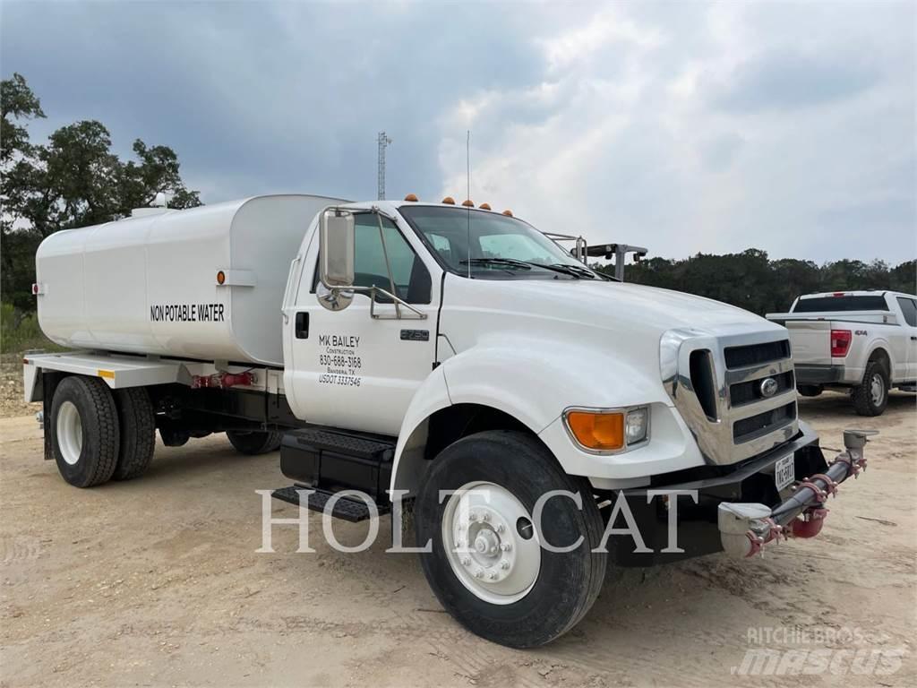 Ford F750 Cisterne