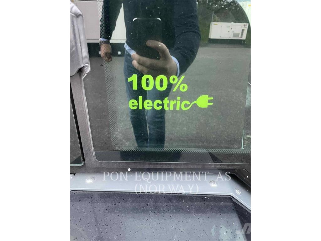  G2200E Incarcator pe pneuri