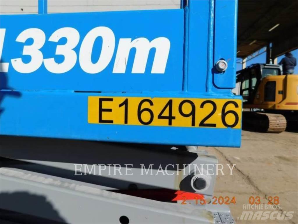 Genie GS1330 Nacele cu brat articulat