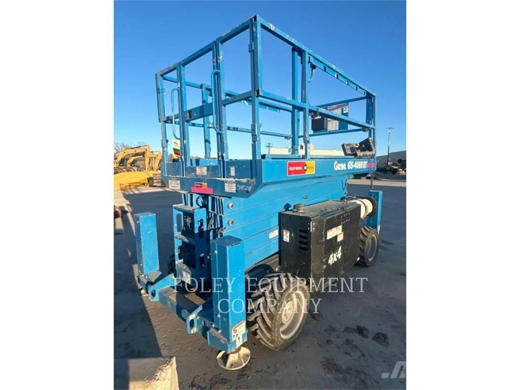 Genie GS4069RTGO Platforme foarfeca