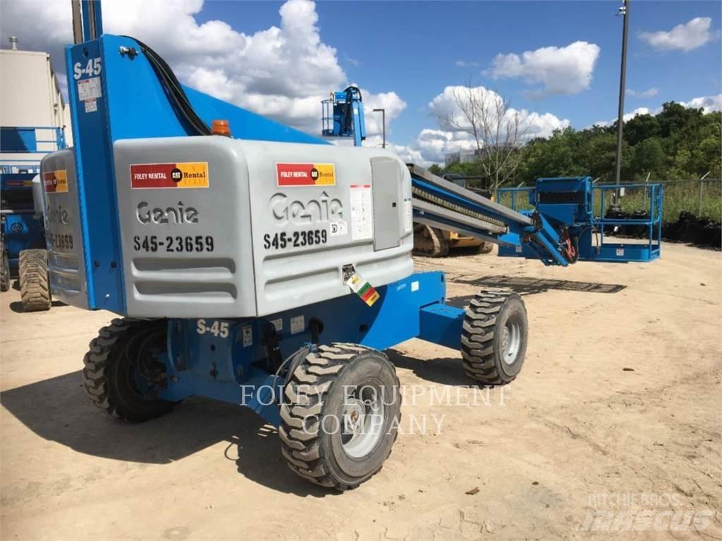 Genie S45D4W Nacele cu brat articulat