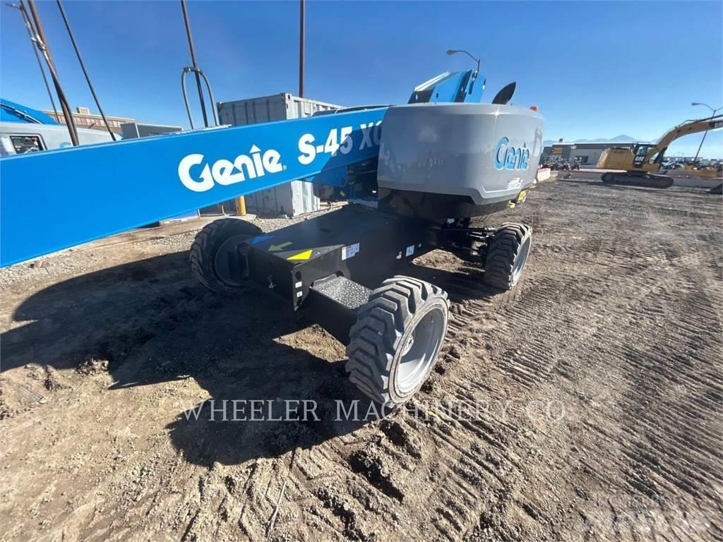 Genie S45XC Nacele cu brat articulat