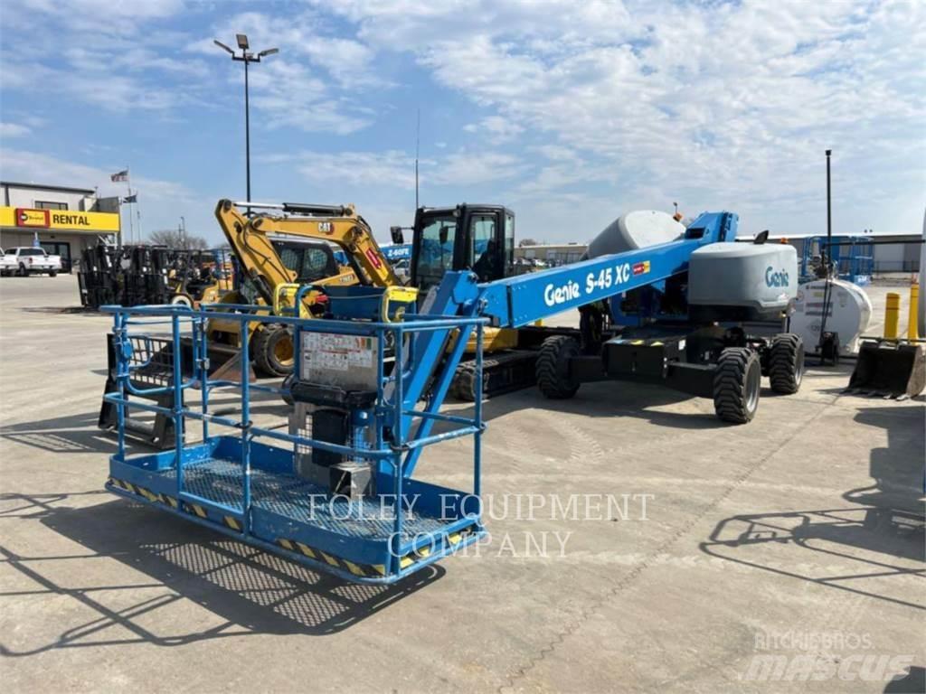 Genie S45XCG4 Nacele cu brat articulat