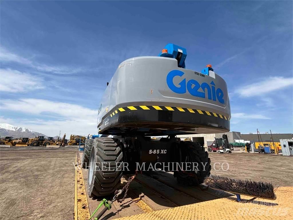 Genie S85XC Nacele cu brat articulat