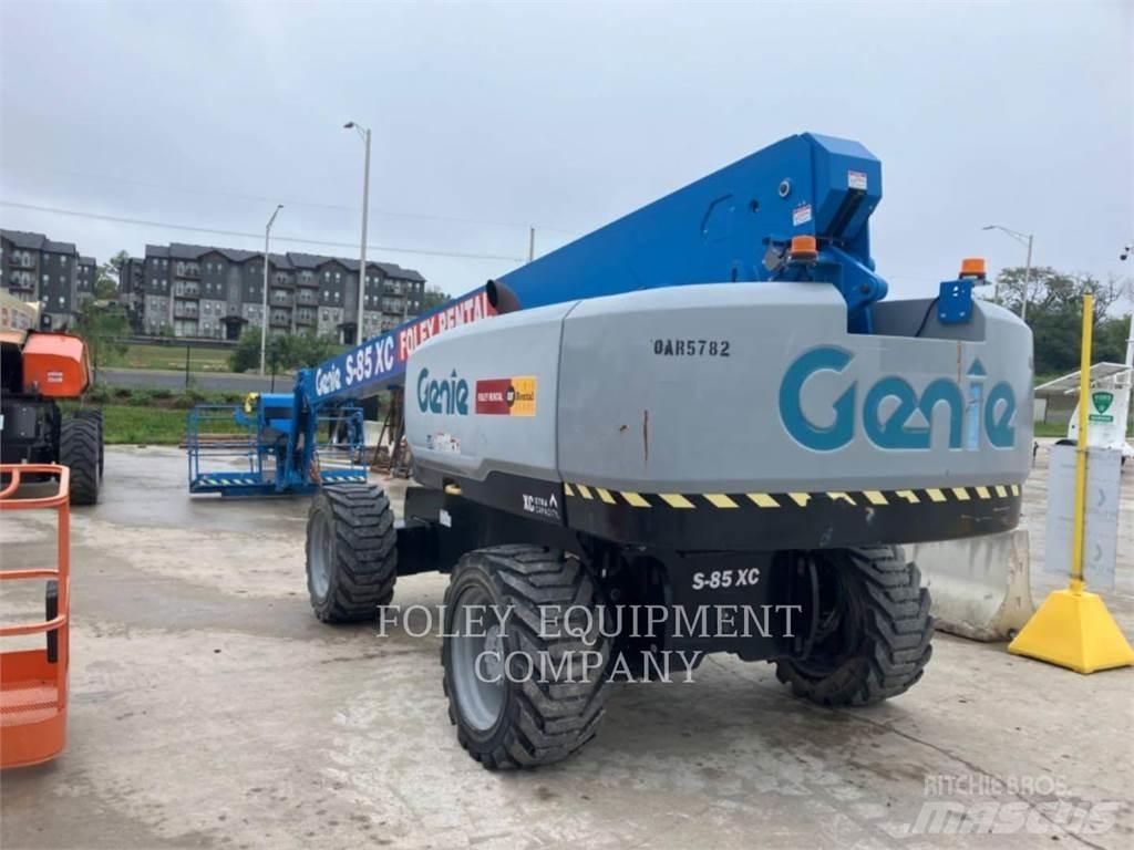 Genie S85XCD4W Nacele cu brat articulat