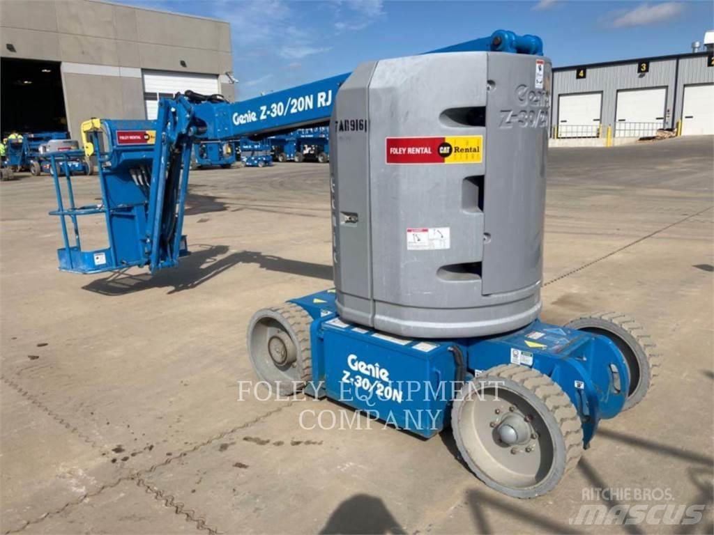 Genie Z30/20NR Nacele cu brat articulat