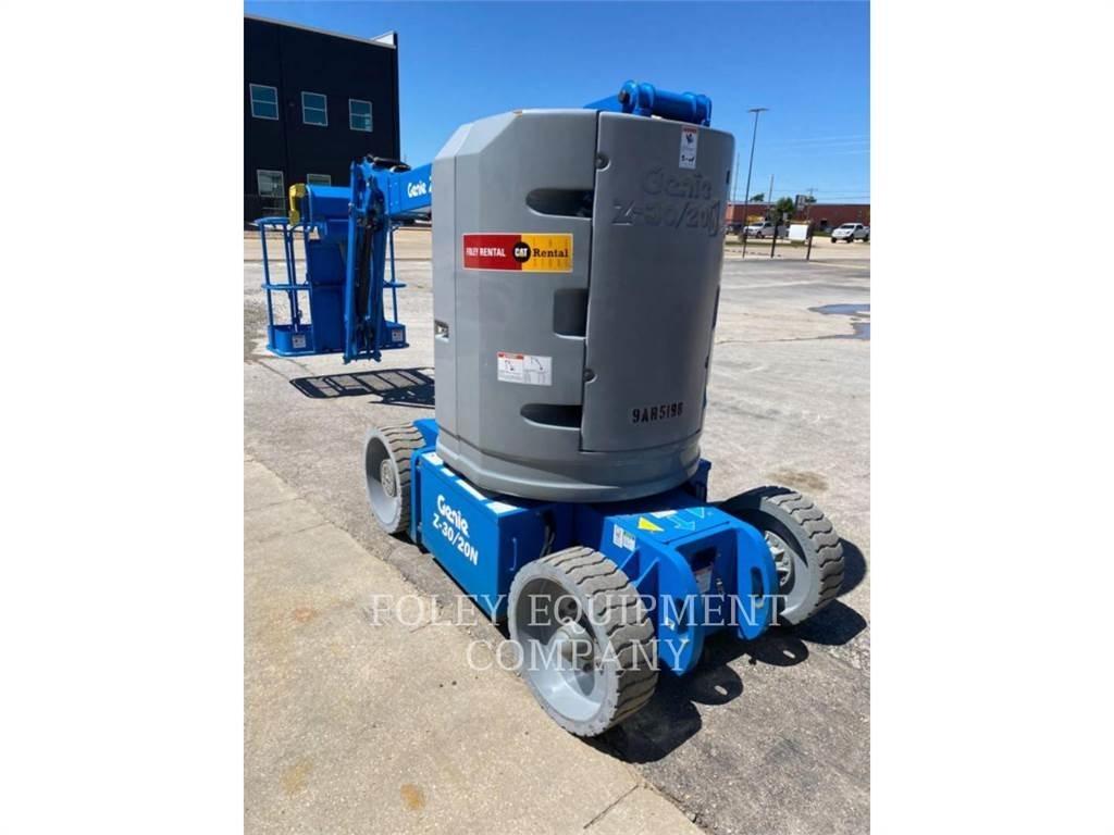 Genie Z30/20NR Nacele cu brat articulat