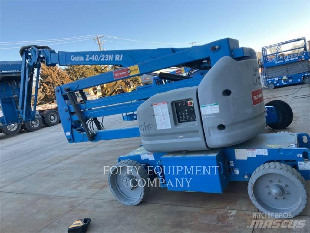 Genie Z40/23NRJ Nacele cu brat articulat