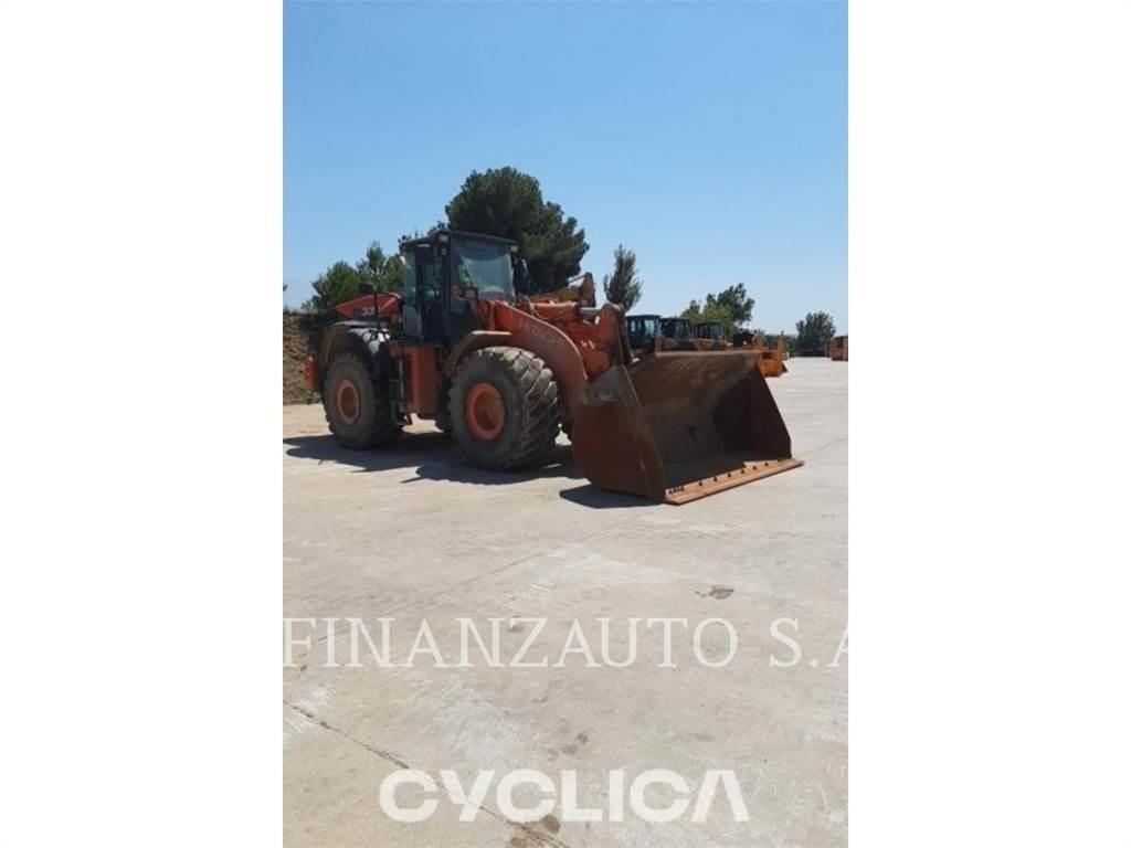 Hitachi ZW310 Incarcator pe pneuri