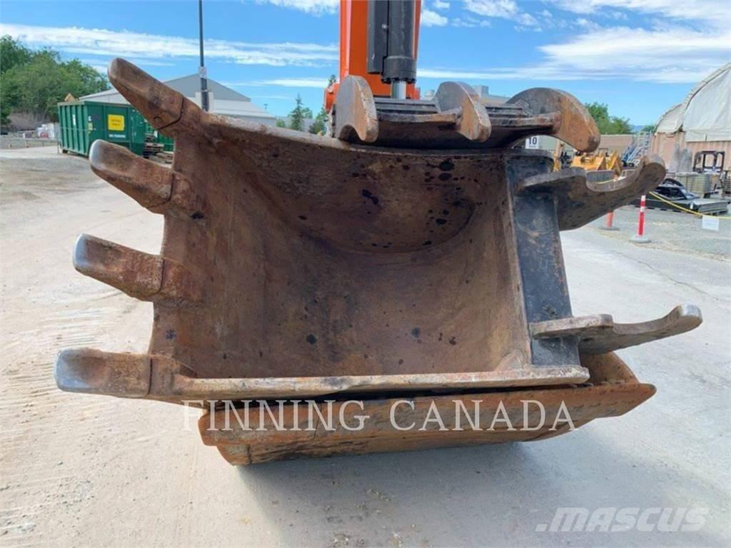 Hitachi ZX350LC-6N Excavatoare pe șenile
