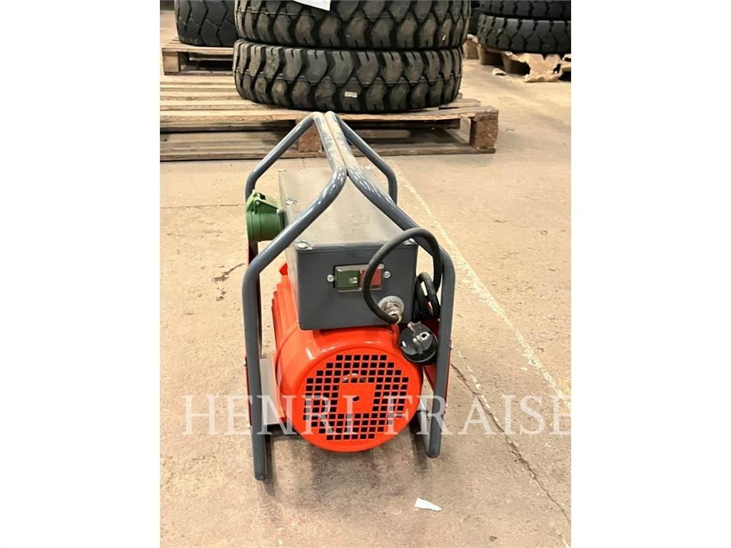 Husqvarna CF11 Utilaje construcții - Altele