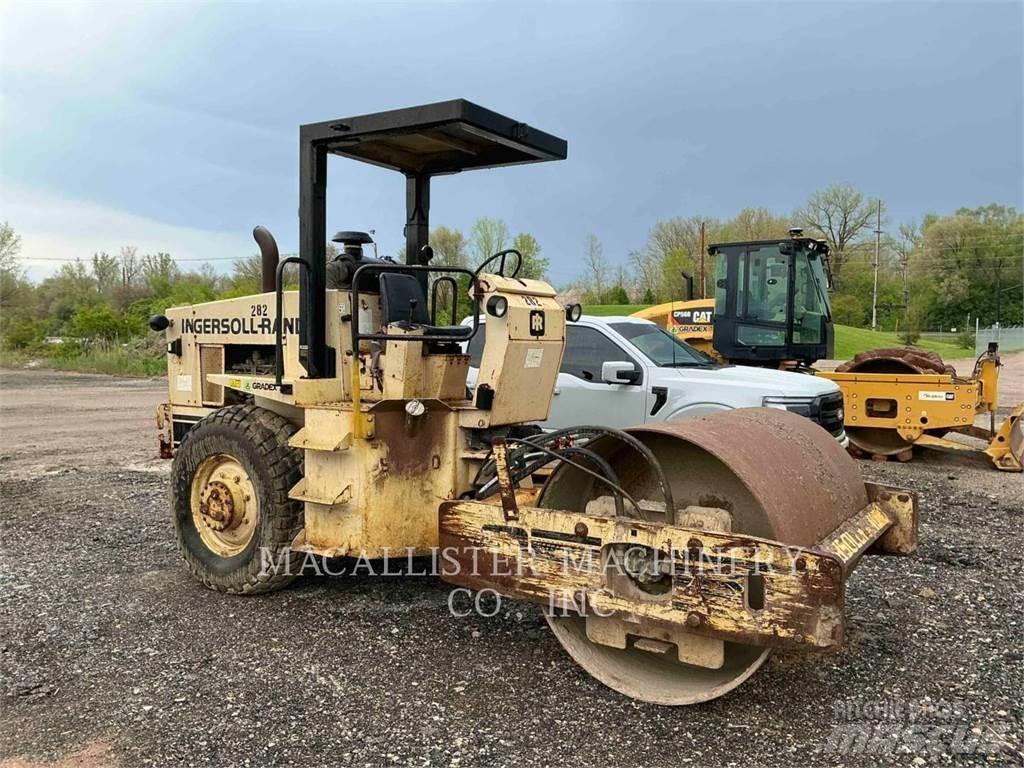 Ingersoll Rand SD70 Compactoare monocilindrice