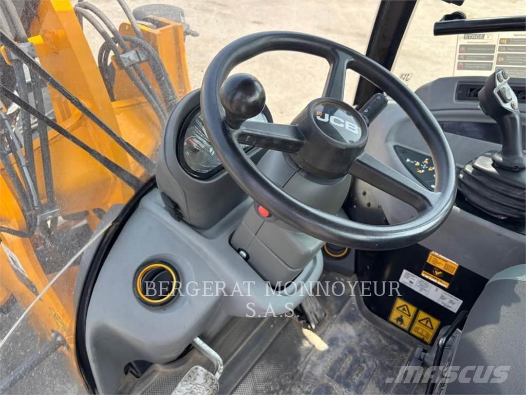 JCB 407 Incarcator pe pneuri