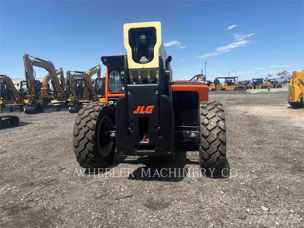 JLG 1055 Stivuitoare telescopice