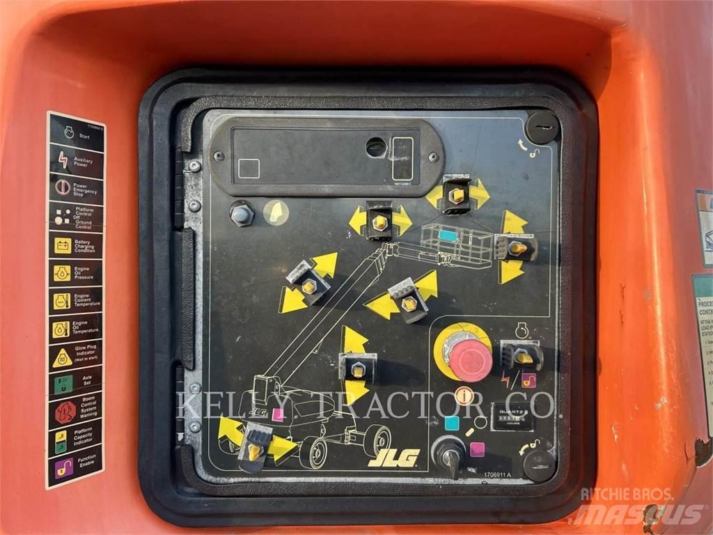 JLG 1200SJP Nacele cu brat articulat