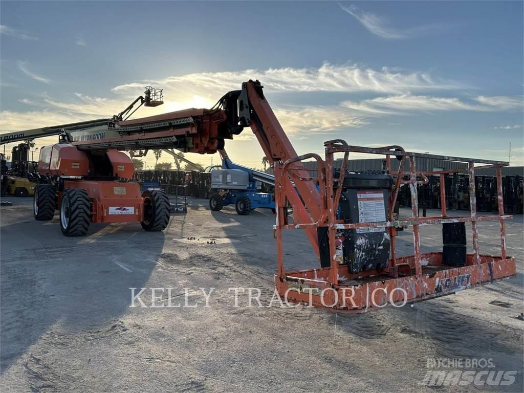 JLG 1200SJP Nacele cu brat articulat