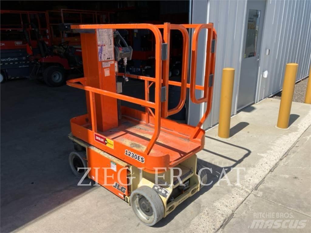 JLG 1230ES Platforme foarfeca