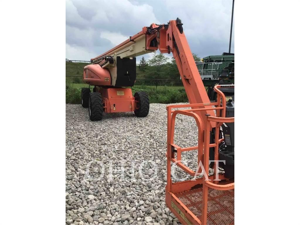 JLG 1250AJP Nacele cu brat articulat