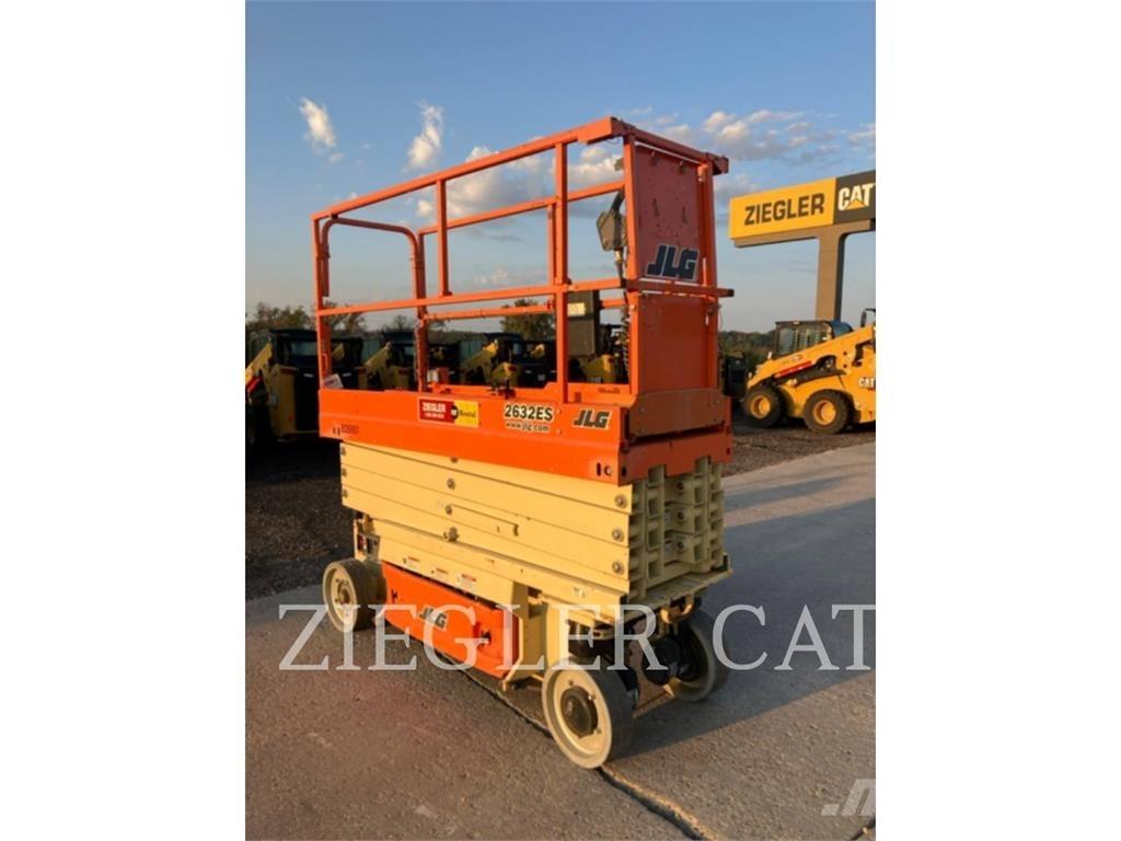 JLG 2632ES Platforme foarfeca