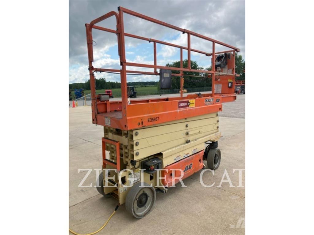 JLG 2632ES Platforme foarfeca