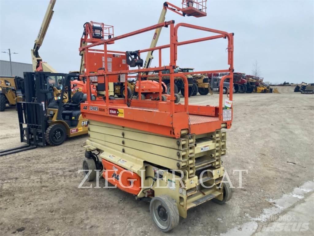 JLG 3246ES Platforme foarfeca
