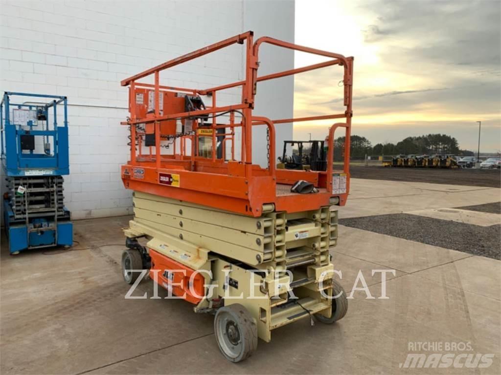 JLG 3246ES Platforme foarfeca