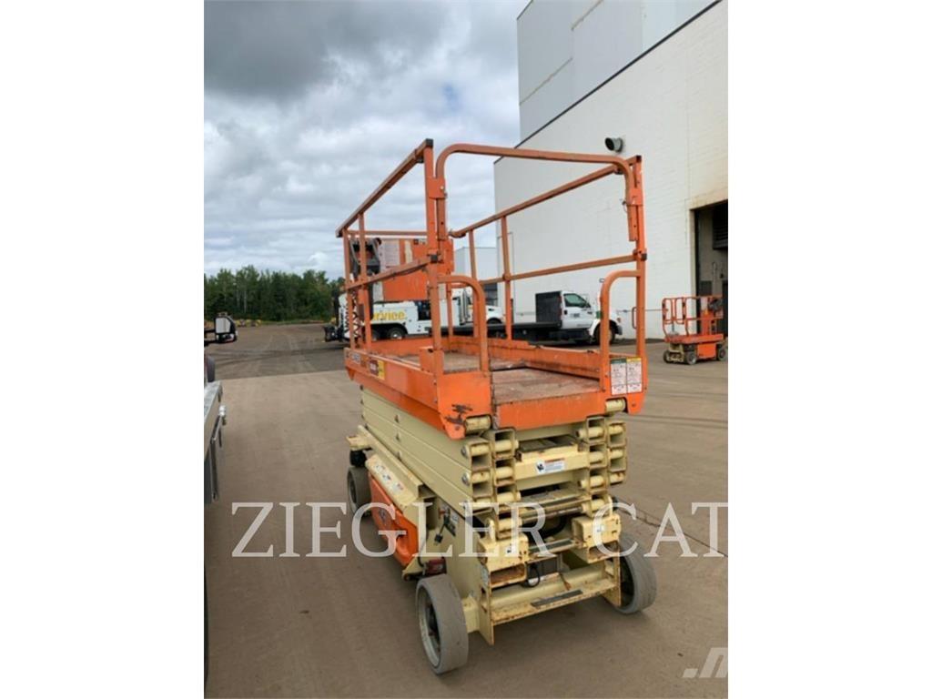 JLG 3246ES Platforme foarfeca