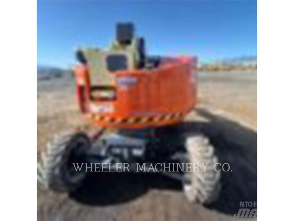 JLG 340AJ Nacele cu brat articulat
