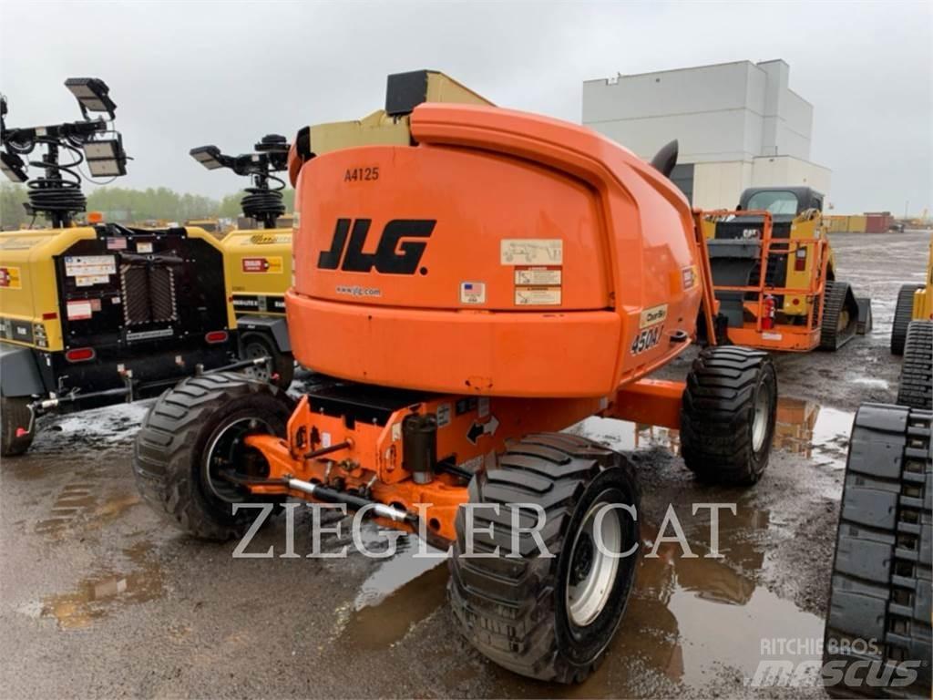 JLG 450AJ Nacele cu brat articulat