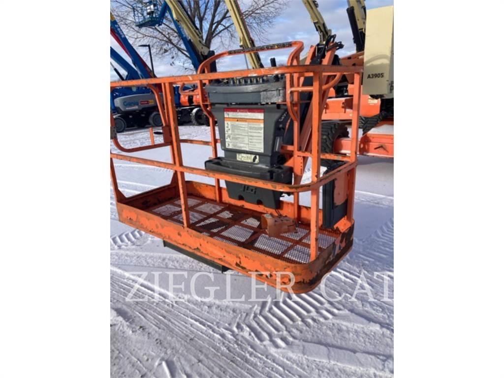 JLG 450AJ Nacele cu brat articulat