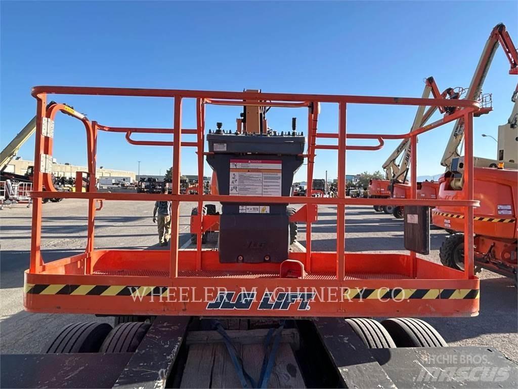 JLG 460SJ Nacele cu brat articulat