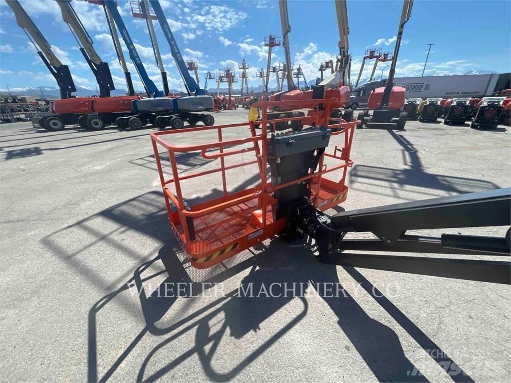 JLG 460SJ Nacele cu brat articulat