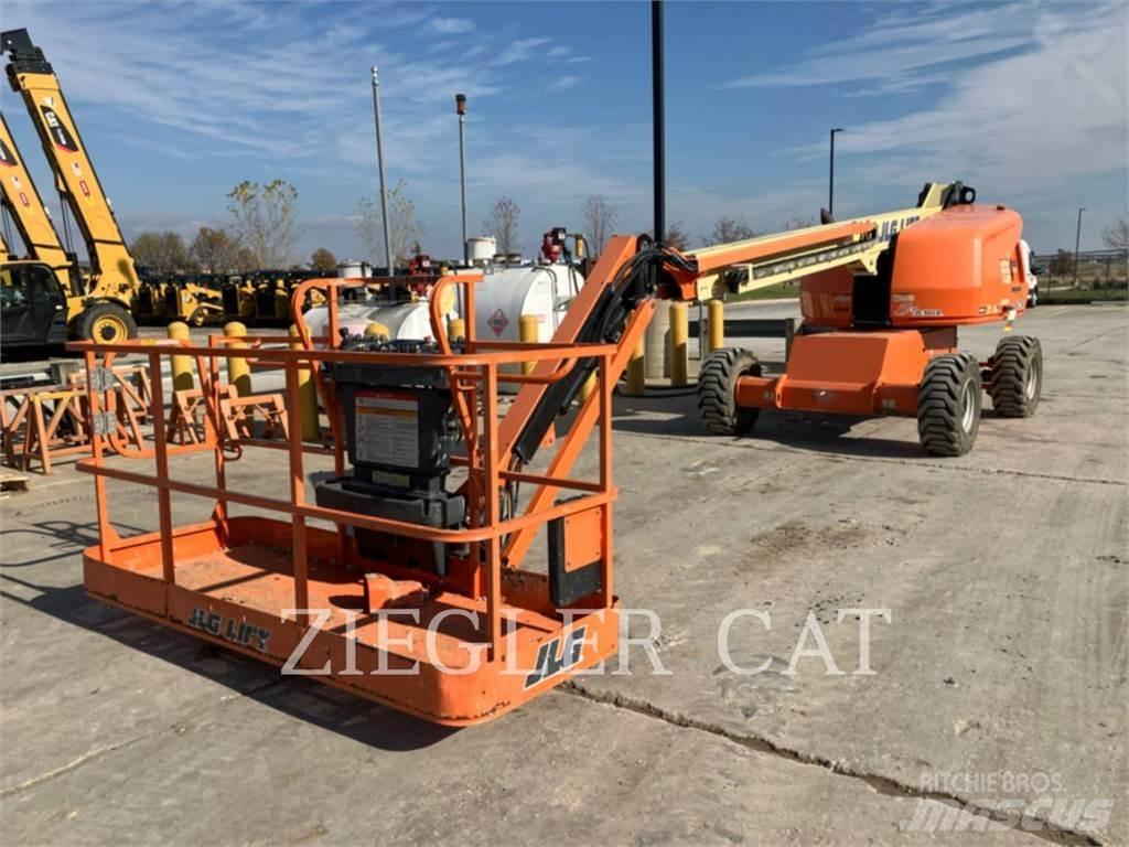 JLG 460SJ Nacele cu brat articulat