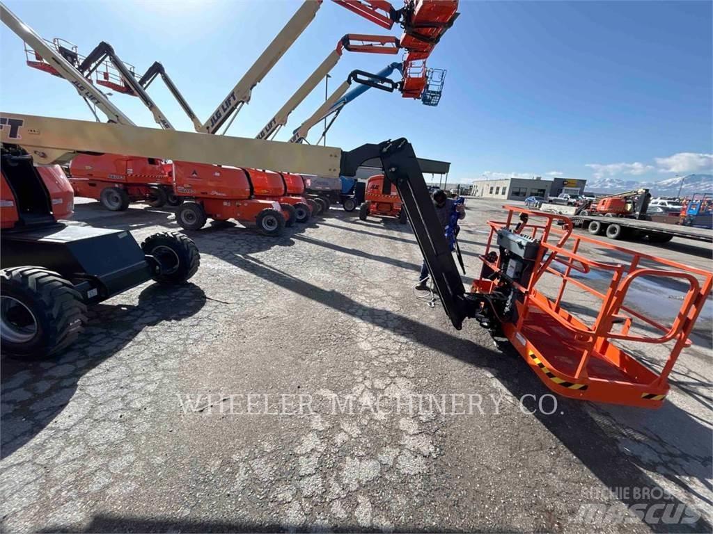 JLG 460SJ SP Nacele cu brat articulat