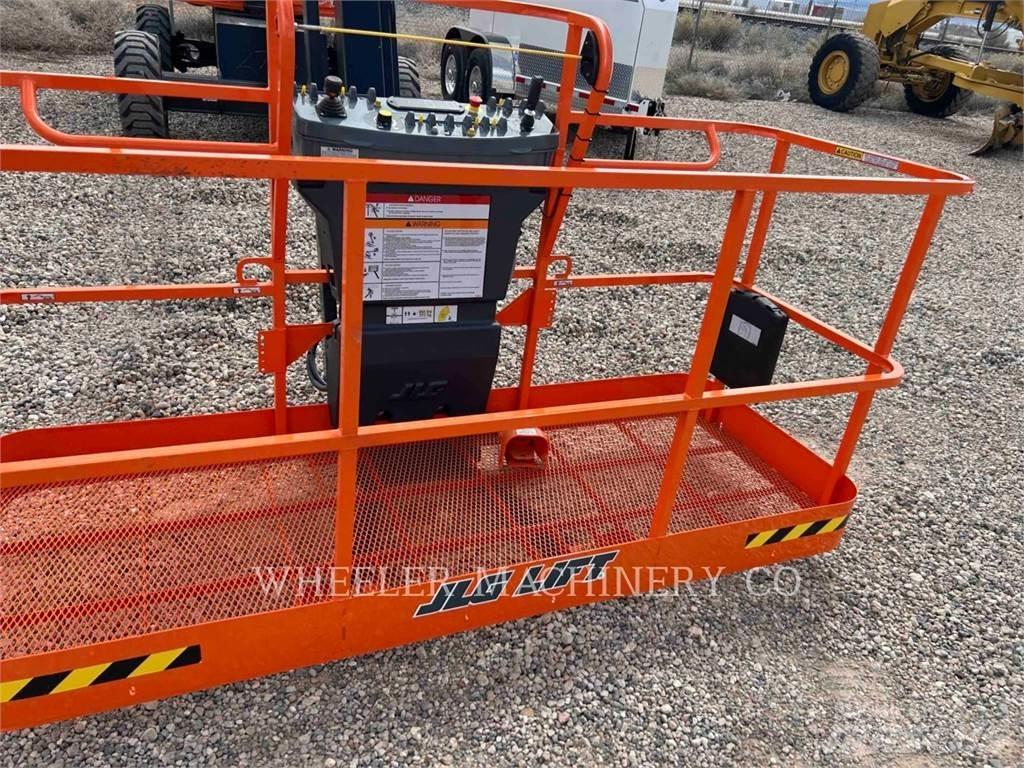JLG 460SJ SP Nacele cu brat articulat
