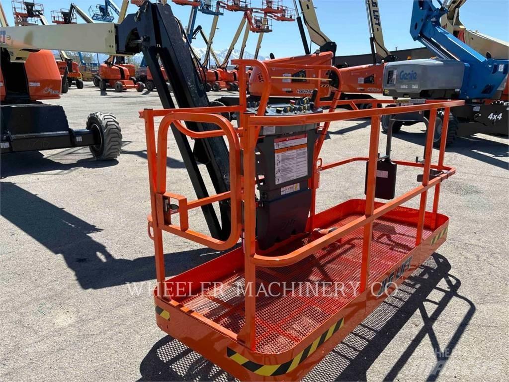 JLG 460SJ SP Nacele cu brat articulat