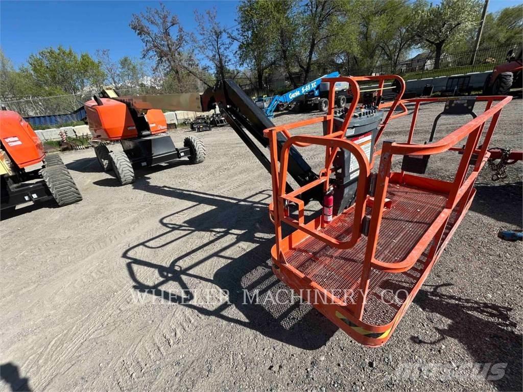 JLG 460SJ SP Nacele cu brat articulat