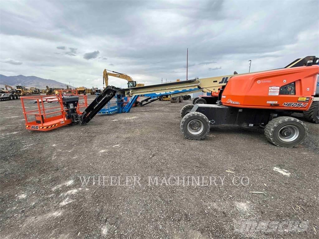 JLG 460SJ SP Nacele cu brat articulat