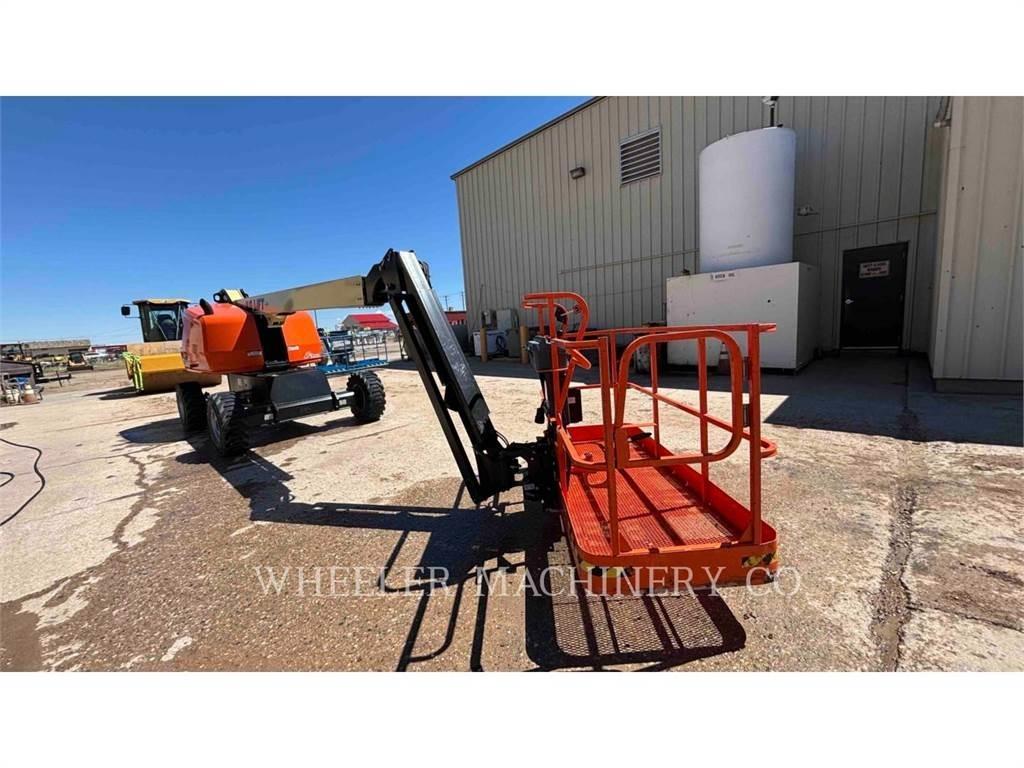JLG 460SJ SP Nacele cu brat articulat