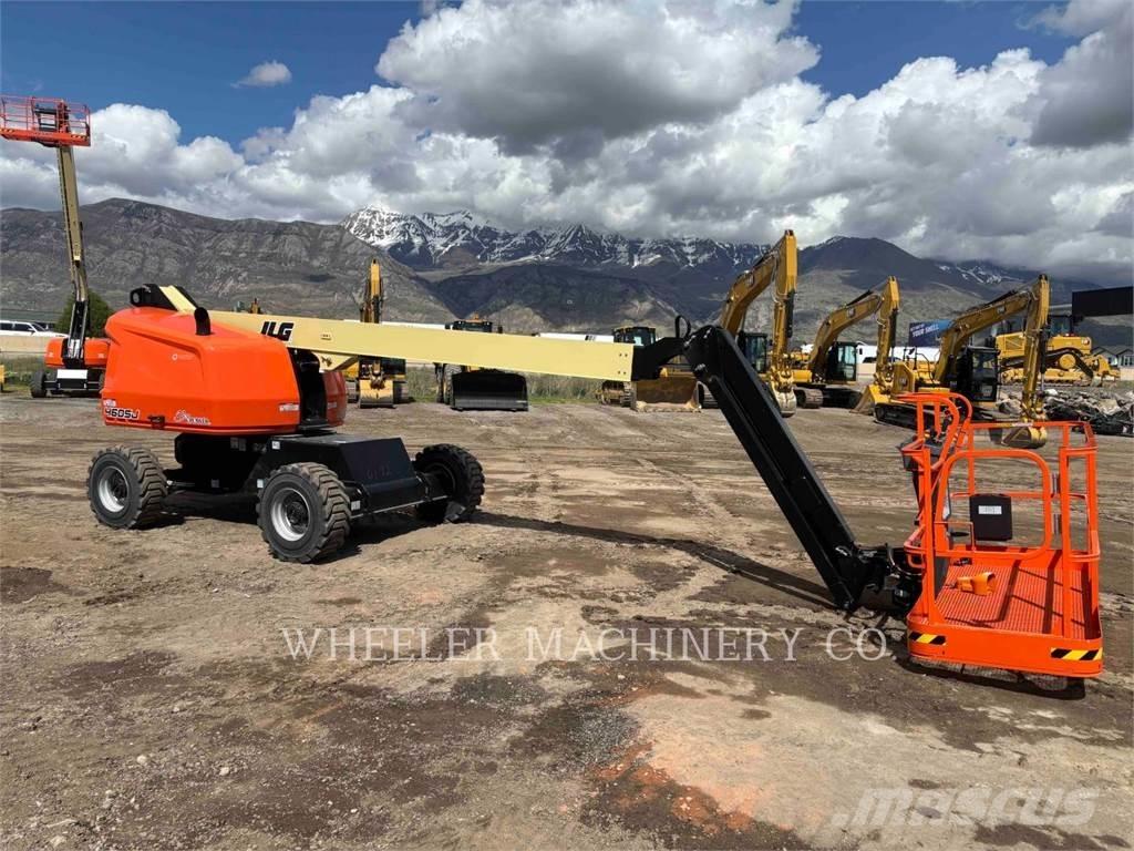 JLG 460SJ SP Nacele cu brat articulat