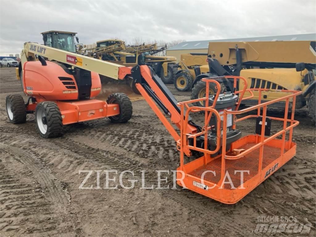 JLG 600AJ Nacele cu brat articulat