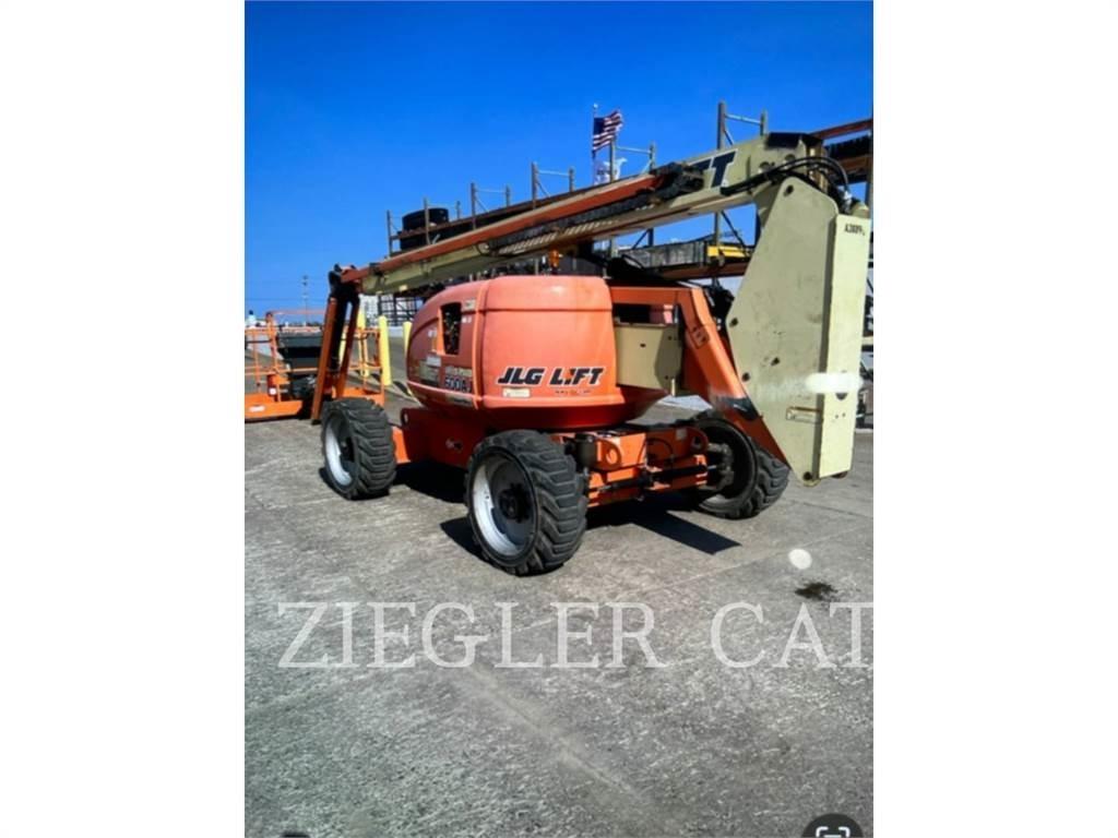 JLG 600AJ Nacele cu brat articulat